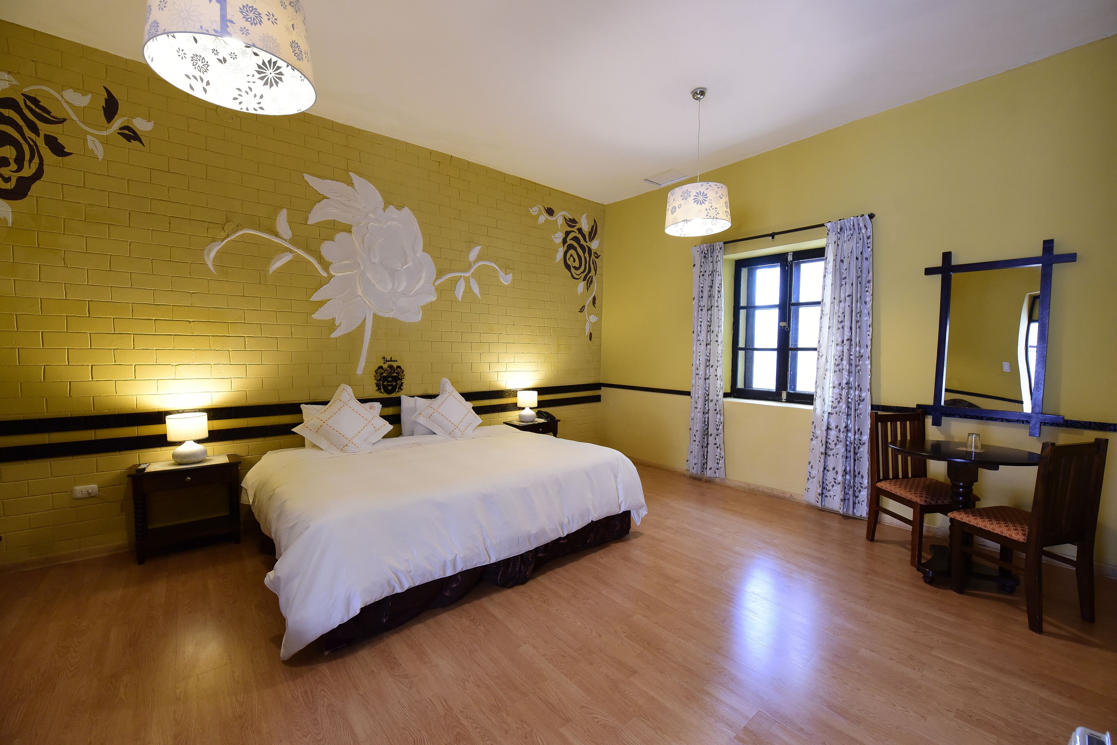 Foto - Yabar Hotel Plaza