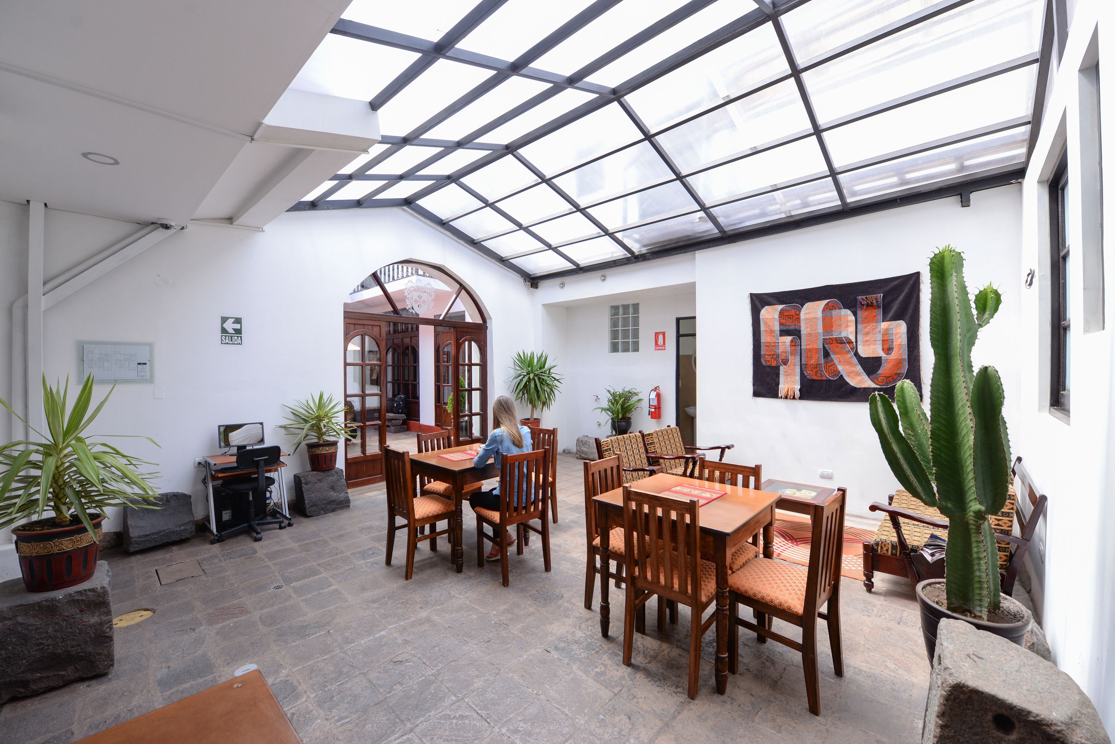 Foto - Yabar Hotel Plaza