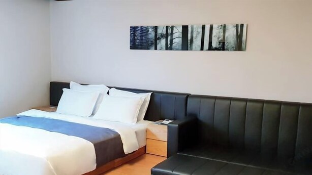 Unclassified image, 1 of 32, button - Miranda Hotel (Incheon)