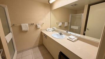 Free toiletries, towels