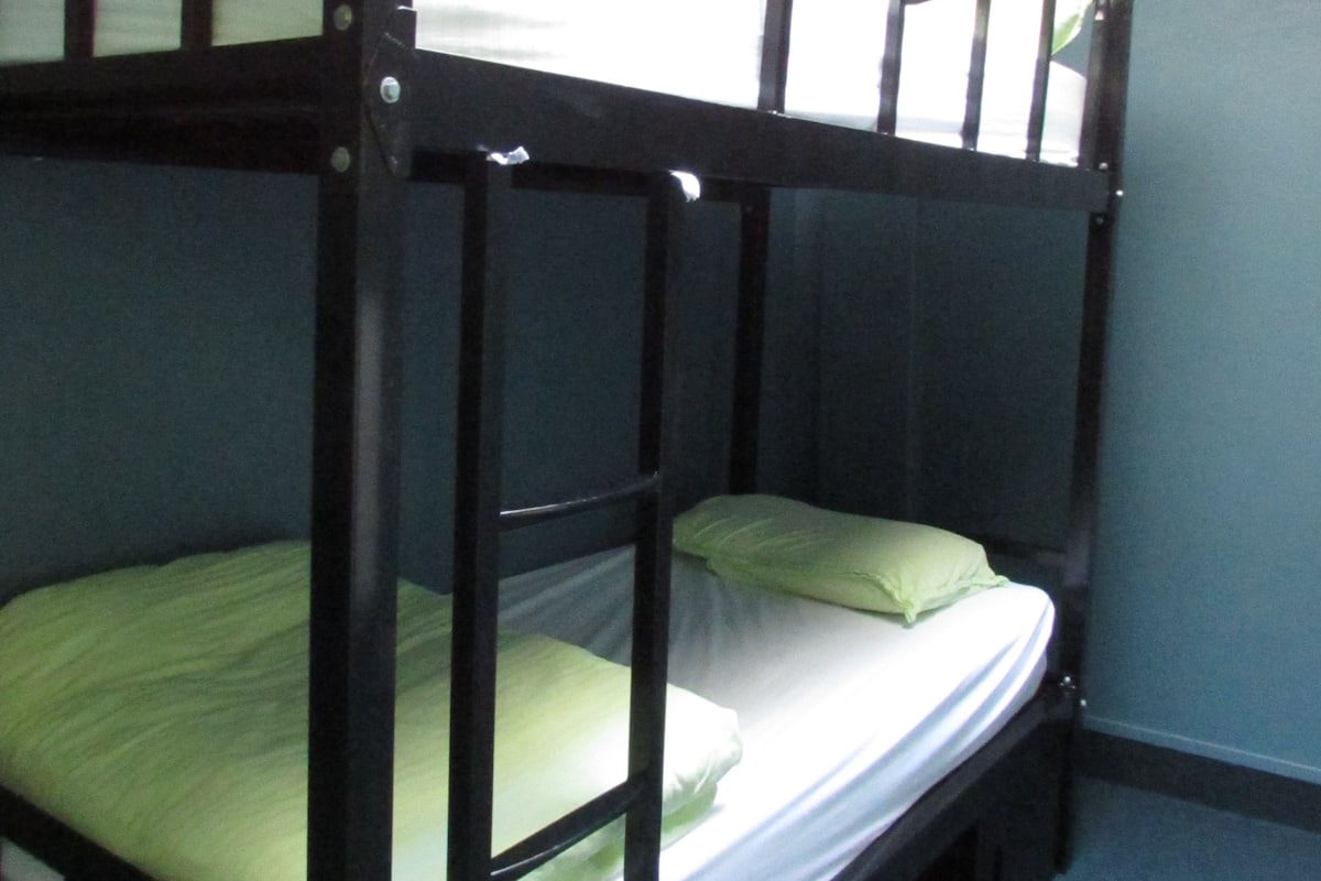 Twin Room | Iron/ironing board, WiFi (free)