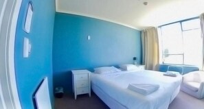 Iron/ironing board, free WiFi - Rotorua Downtown Backpackers (Rotorua)