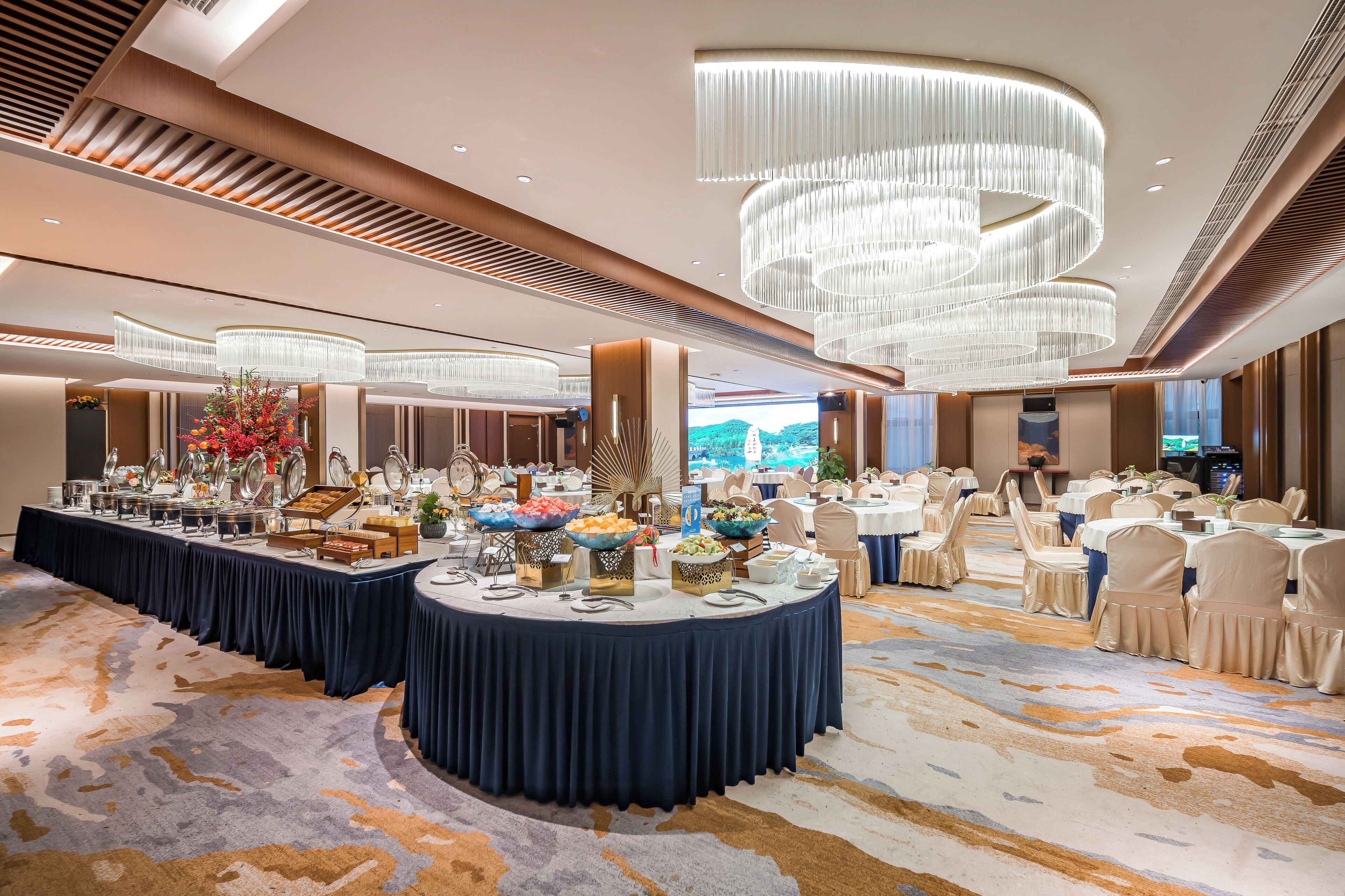 Daily buffet breakfast for a fee