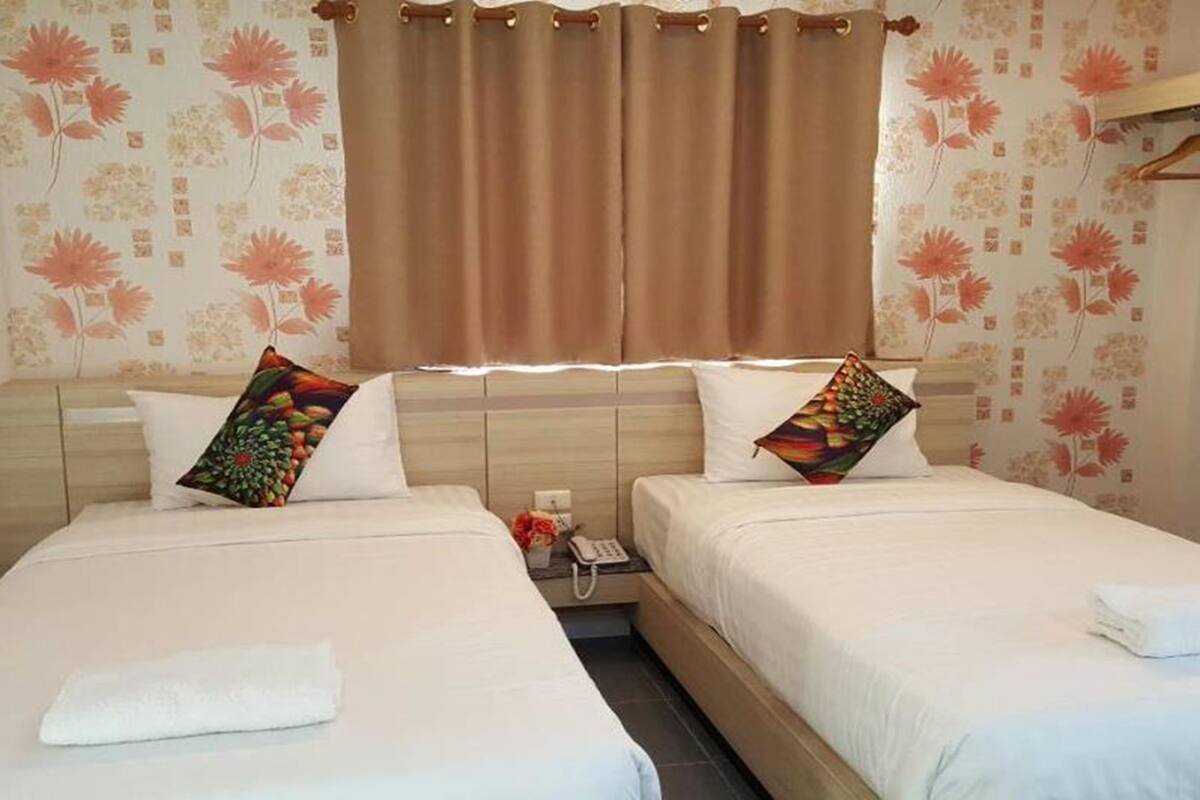 standard twin room | 1 bedroom, free wifi, bed sheets