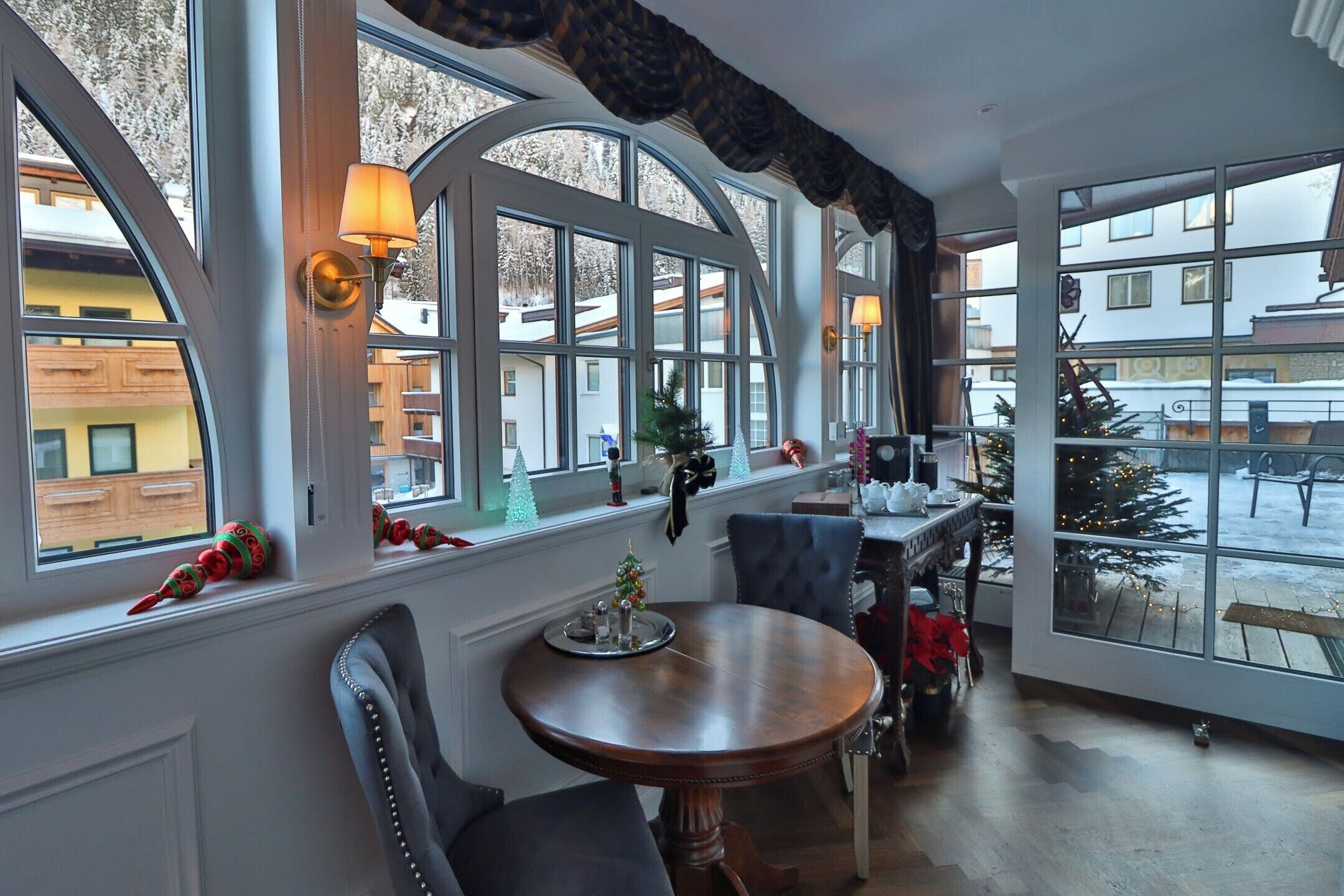 每日供应即点即煮早餐（每人 EUR 20）