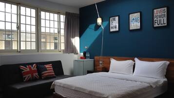 Down duvets, desk, soundproofing, rollaway beds