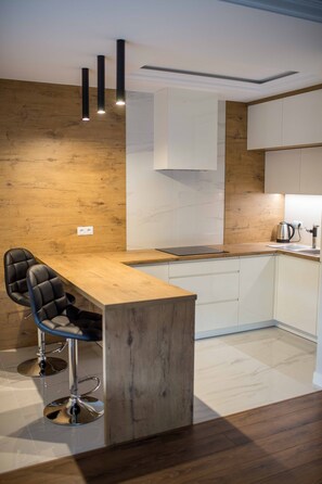 舒适公寓, 2 间卧室, 简易厨房 | 私人厨房