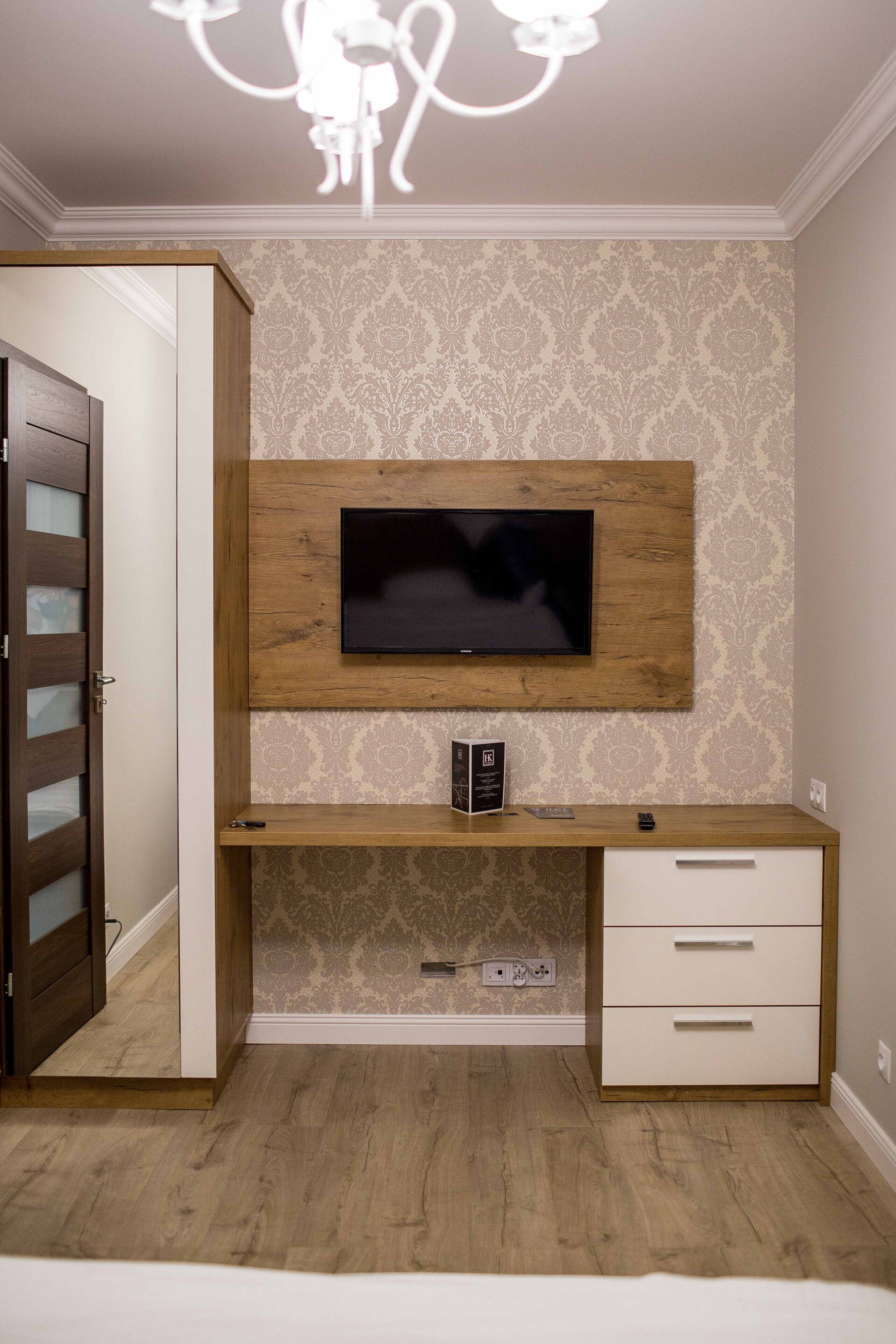 comfort apartment, 2 bedrooms, kitchenette | 3 bedrooms, premium bedding, in-room safe, individually decorated