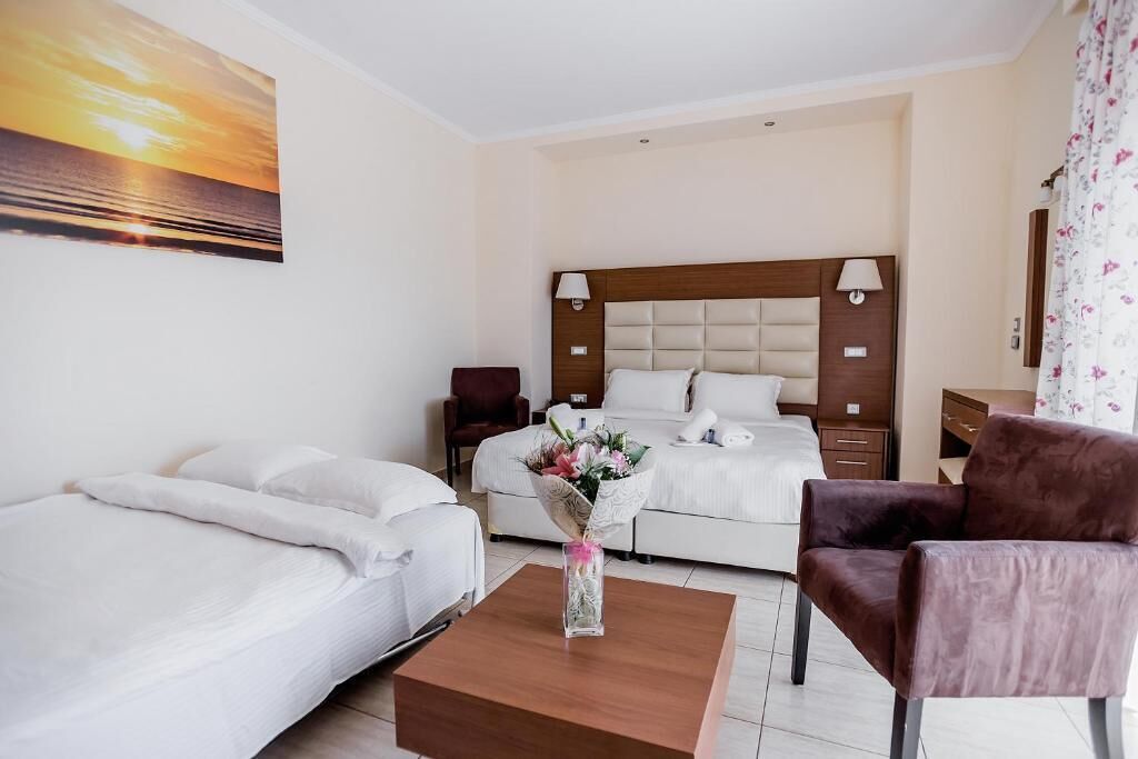 standard family room | in-room safe, soundproofing, iron/ironing board, free wifi