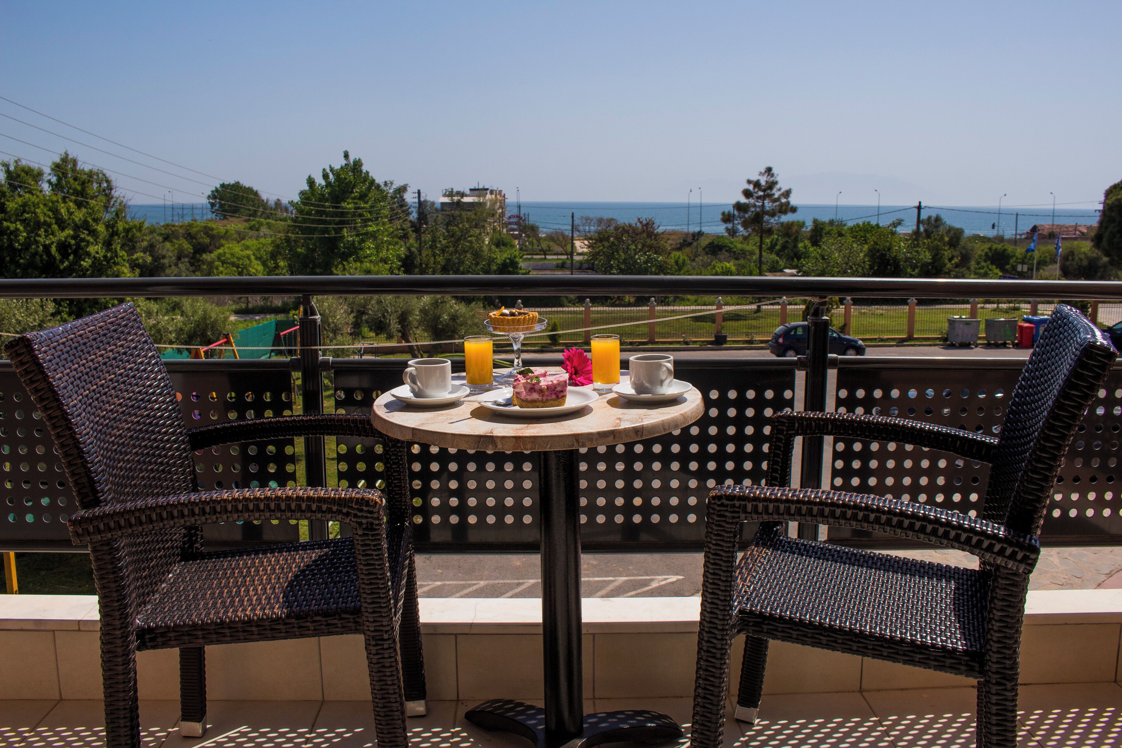 Deluxe Double Sea View | Terrace/patio