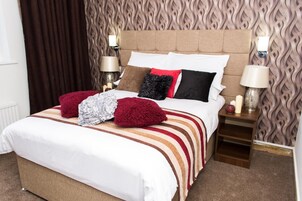 In-room safe, desk, soundproofing, iron/ironing board