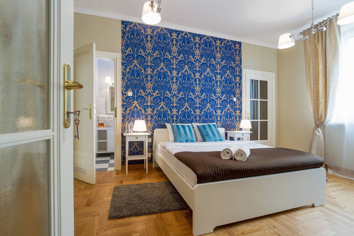 Superior Apartment