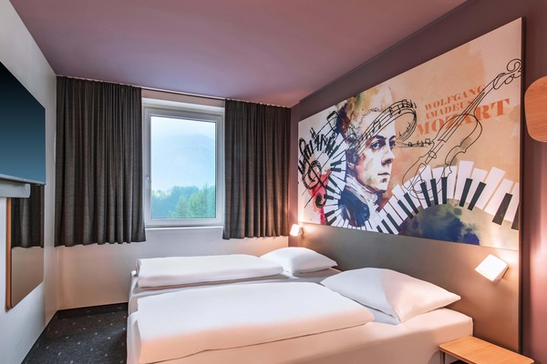 Zweibettzimmer, Nichtraucher | Schreibtisch, Verdunkelungsvorhänge, schallisolierte Zimmer