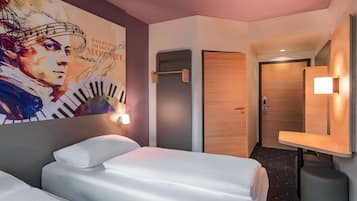 1 Schlafzimmer, Schreibtisch, Verdunkelungsvorhänge