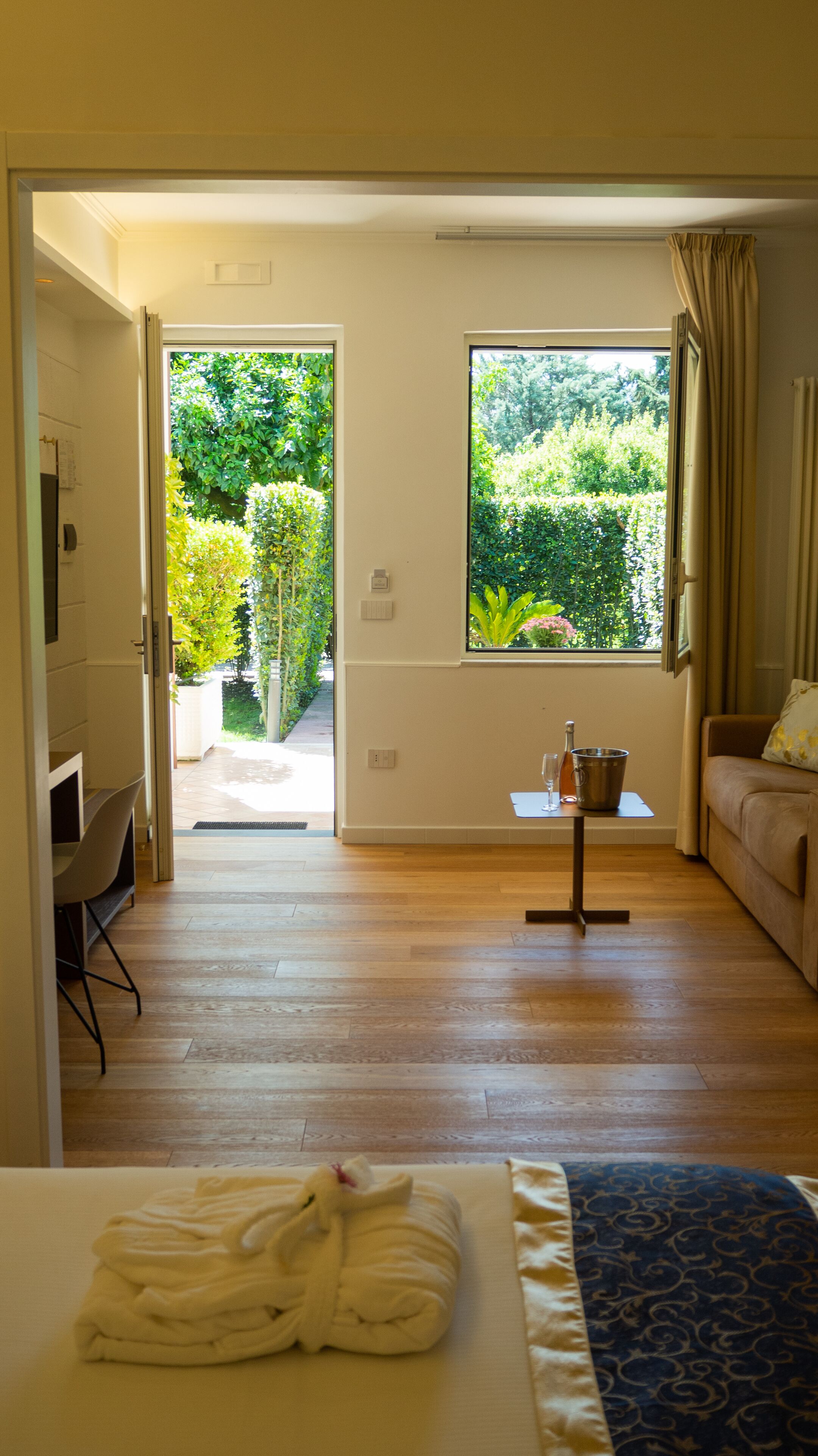 Biancheria da letto di alta qualità, minibar, una cassaforte in camera