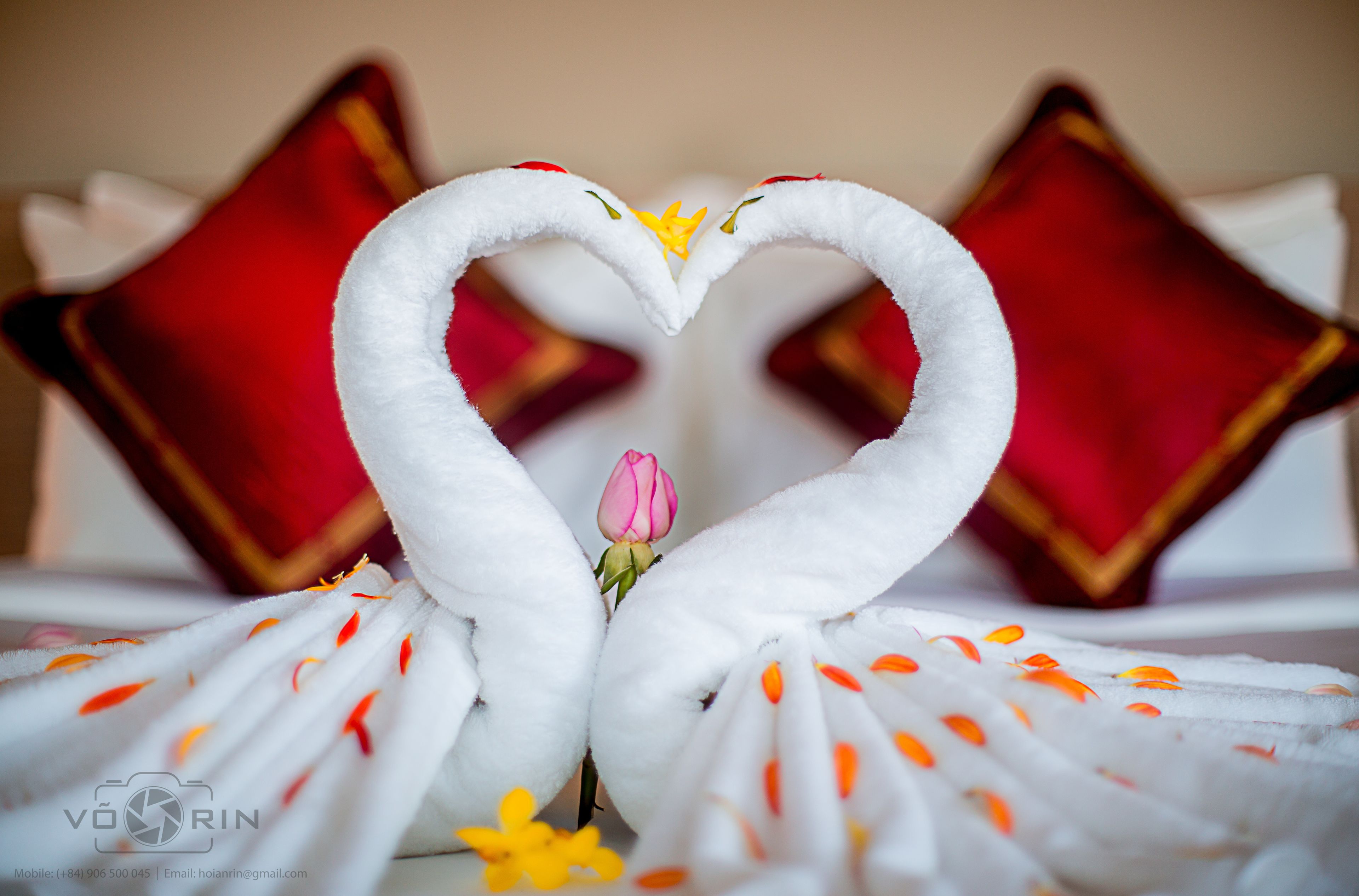 1 bedroom, premium bedding, down duvets, minibar