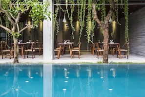 Outdoor pool - Mulberry Collection Silk Eco (Da Nang)