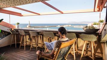 Master Suite, Jetted Tub, Sea View | Minibar, in-room safe, blackout drapes, iron/ironing board