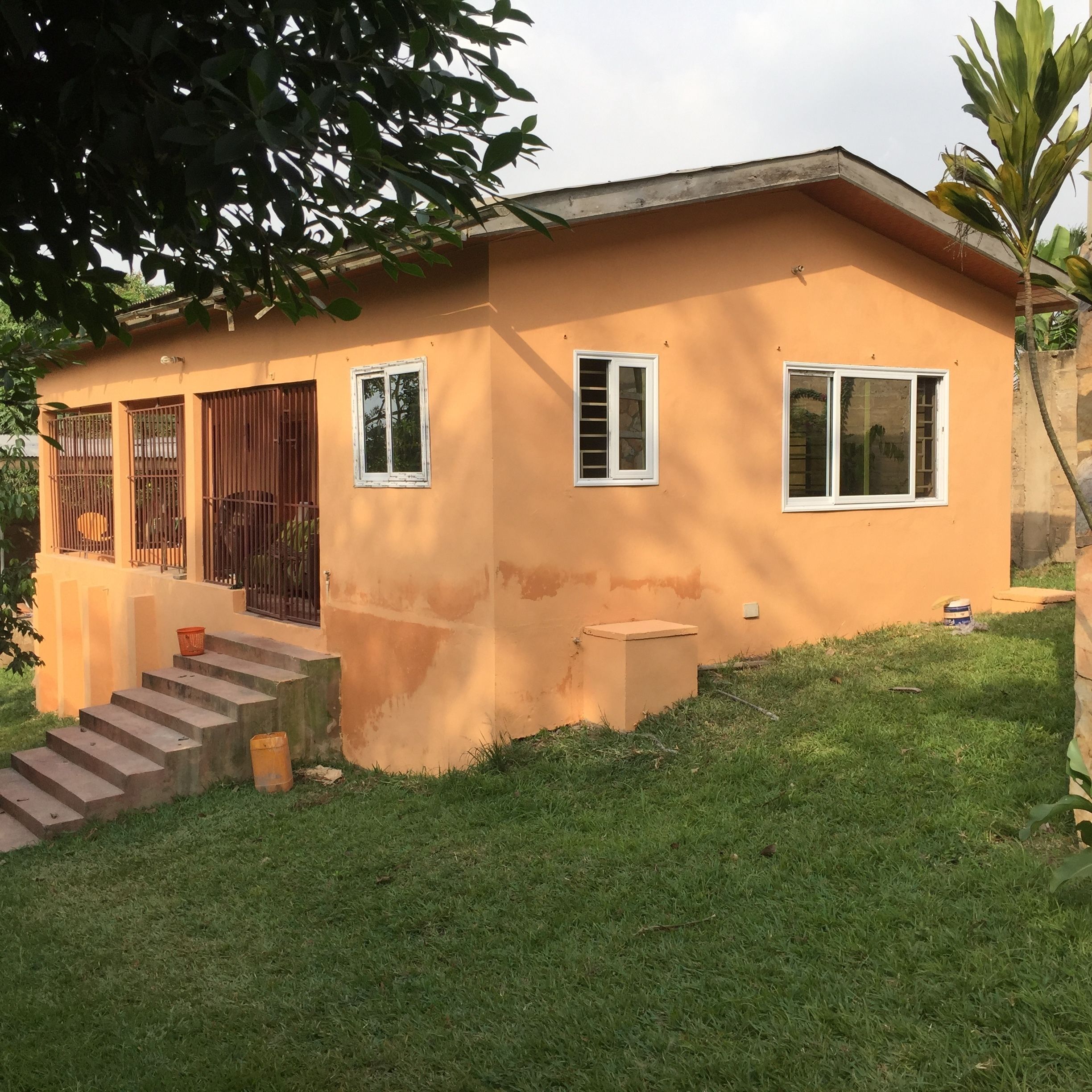 Chalet, 3 habitaciones, vista al jardín | Escritorio y tabla de planchar con plancha 