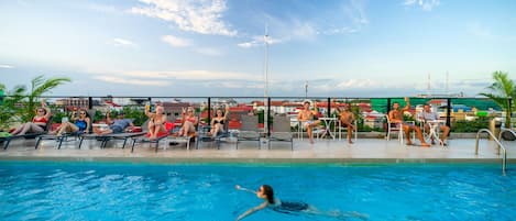 Outdoor pool, sun loungers