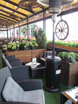 Restauration extérieure