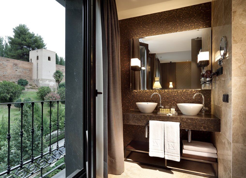 room (alhambra views) | 1 bedroom, minibar, in-room safe, desk