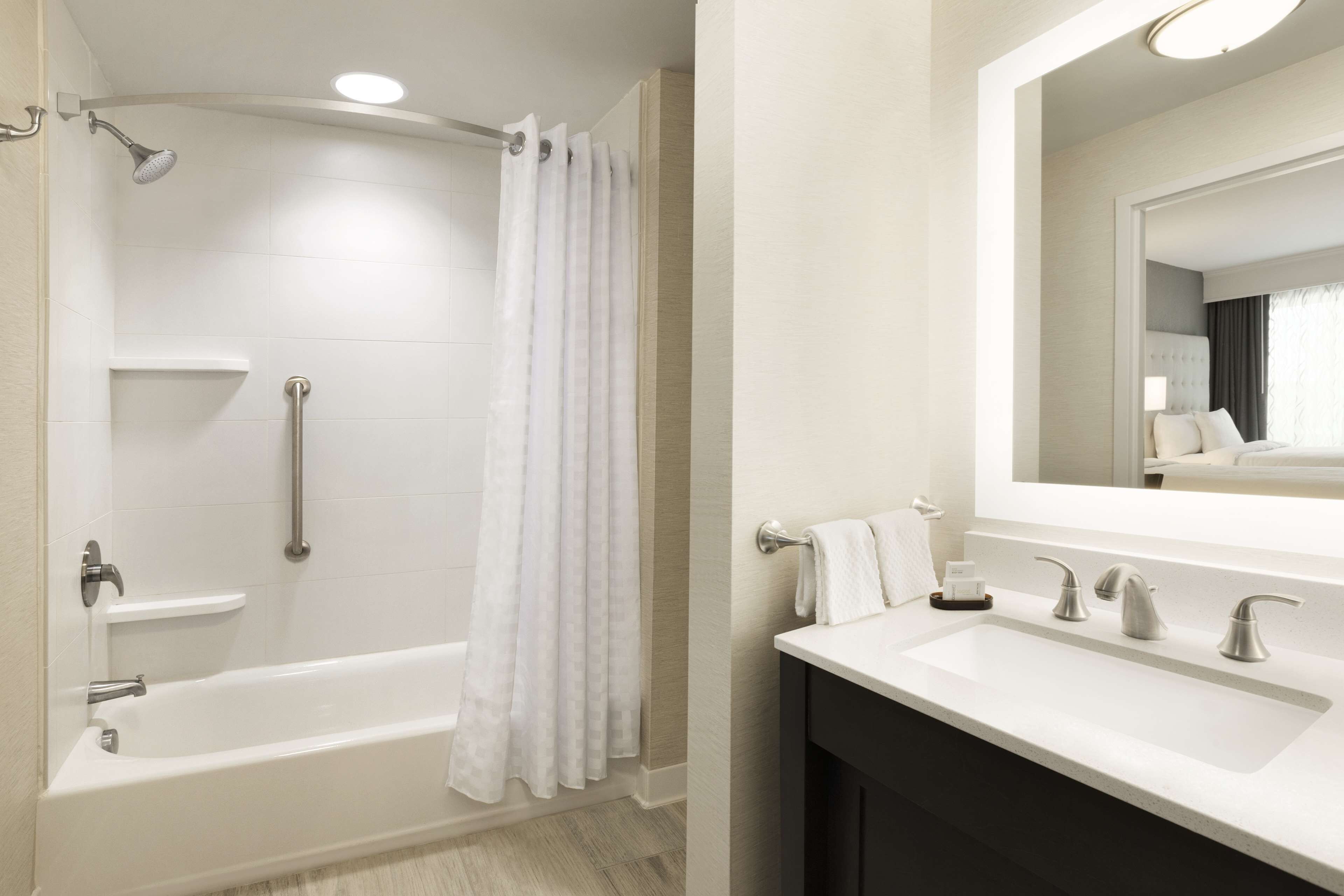 shower, free toiletries, towels