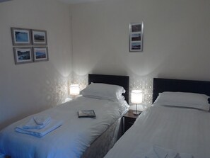 อพาร์ทเมนท์, ห้องน้ำส่วนตัว (The Old Coach House Apt )