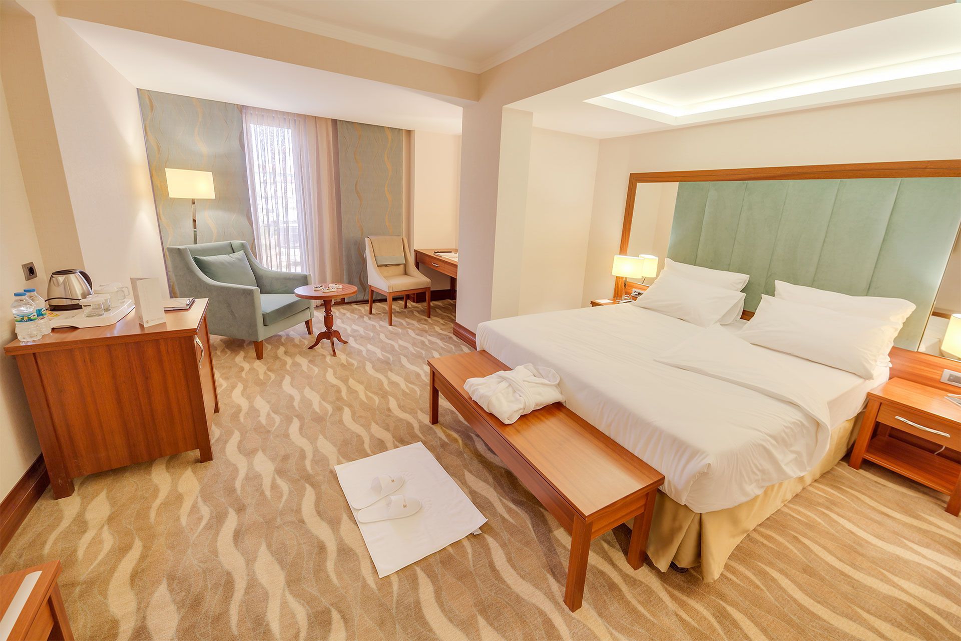 egyptian cotton sheets, down duvets, minibar, in-room safe