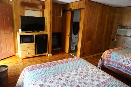Marshall's Creek Rest Motel - Image 71