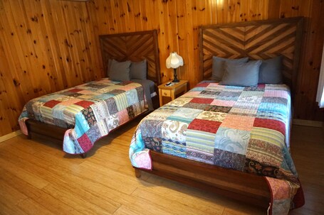 Marshall's Creek Rest Motel - Image 61
