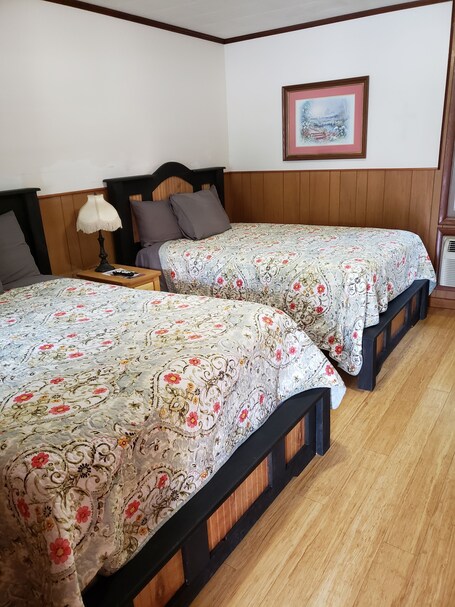 Marshall's Creek Rest Motel - Image 89
