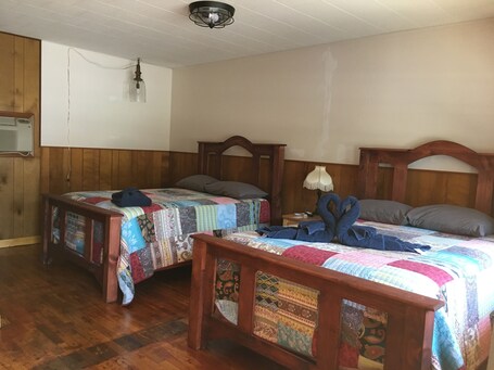 Marshall's Creek Rest Motel - Image 93