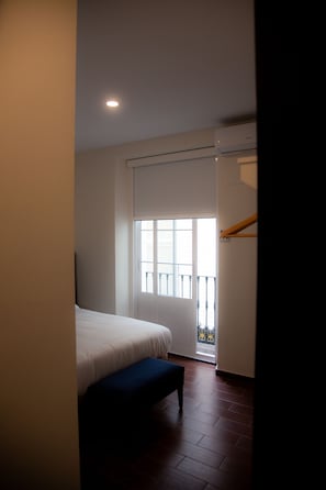 Double Room | Free cribs/infant beds, free WiFi, bed sheets