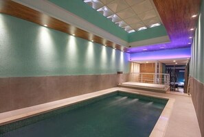 Power | Room amenity