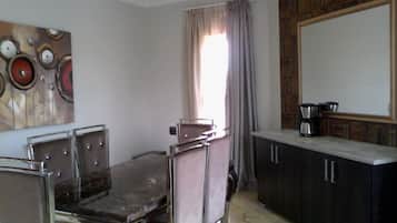 Restauration dans la chambre