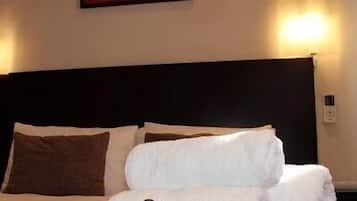 Coffres-forts dans les chambres, bureau, fer et planche Ă repasser