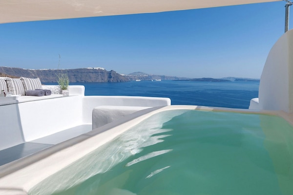Jetted tub
