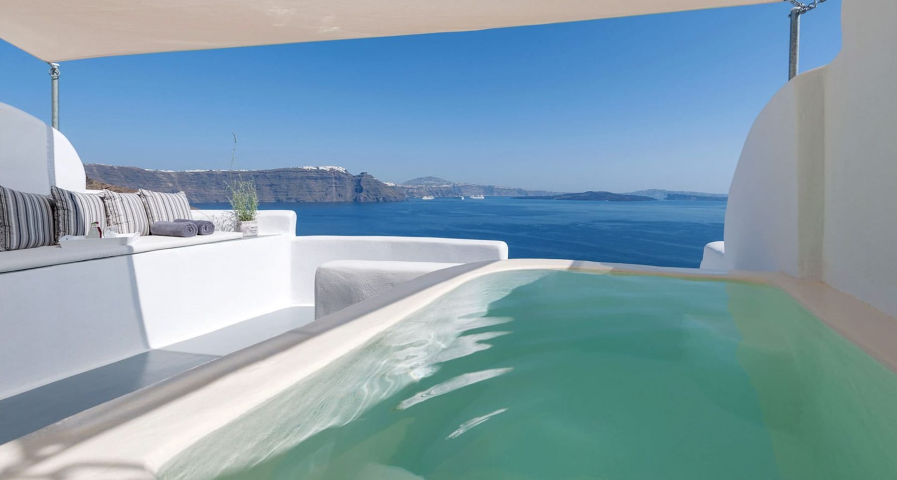 Jetted tub