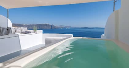Thirea Suites & Studios - Adults Only