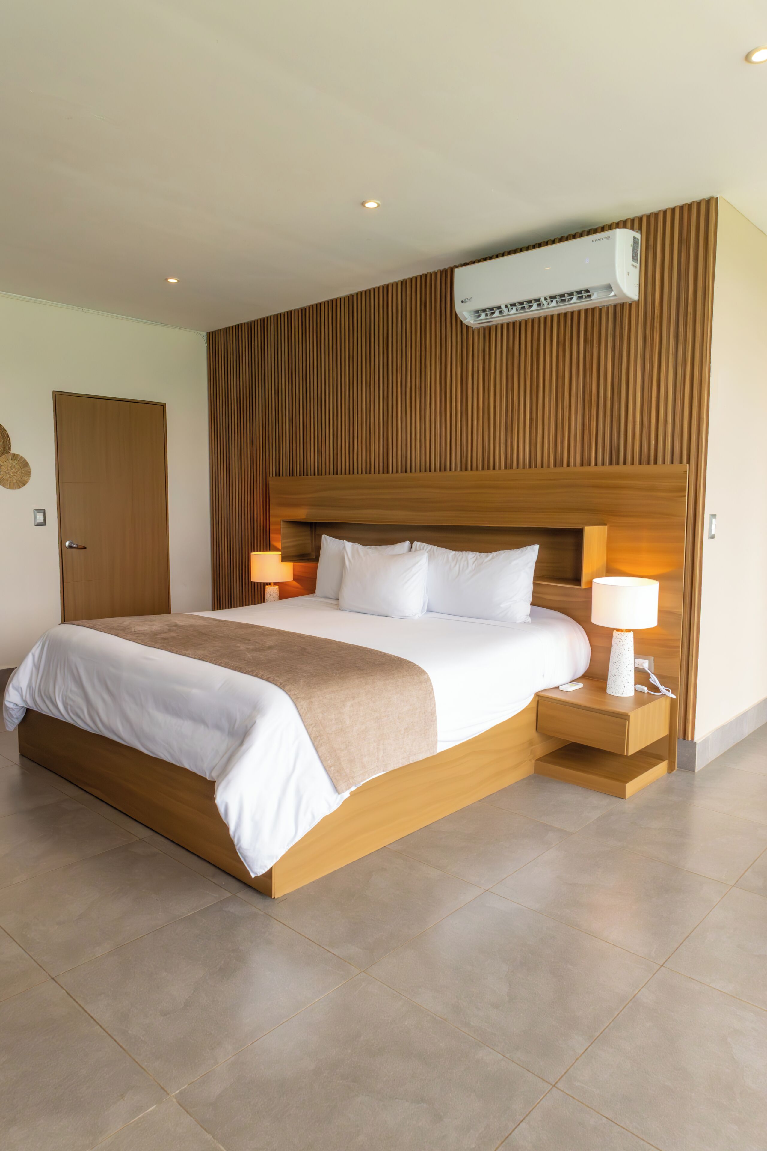 1 غرفة نوم وأغطية فراش متميزة وواي فاي مجانًا وملاءات أسرّة