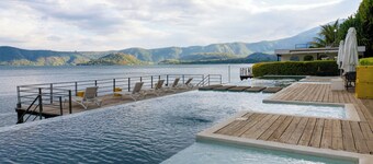 Cardedeu Residence