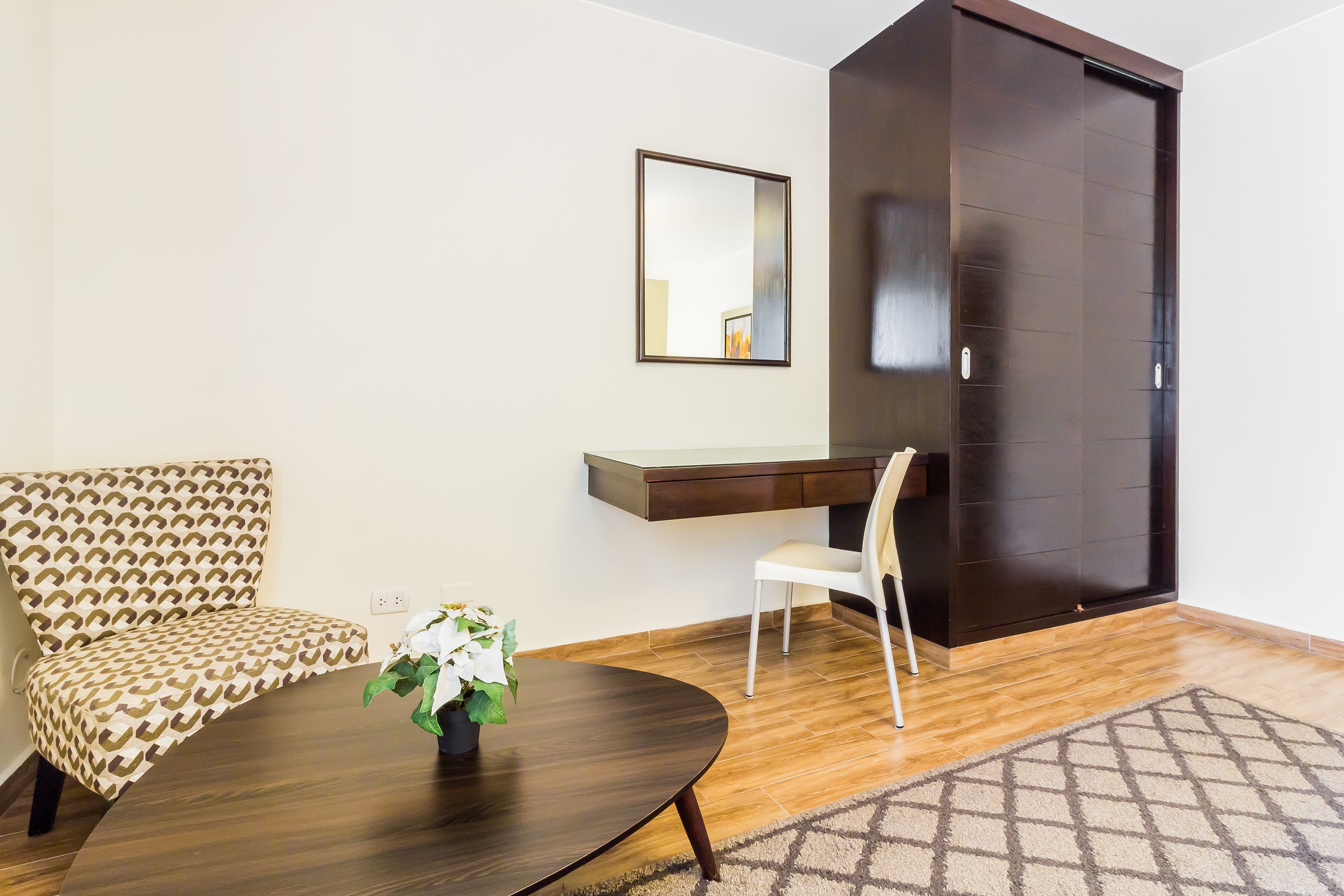 standard double room | down duvets, in-room safe, desk, soundproofing