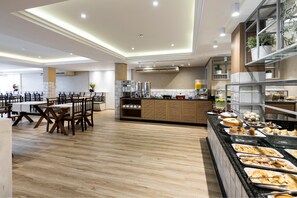 Frokostbuffé er inkludert hver dag