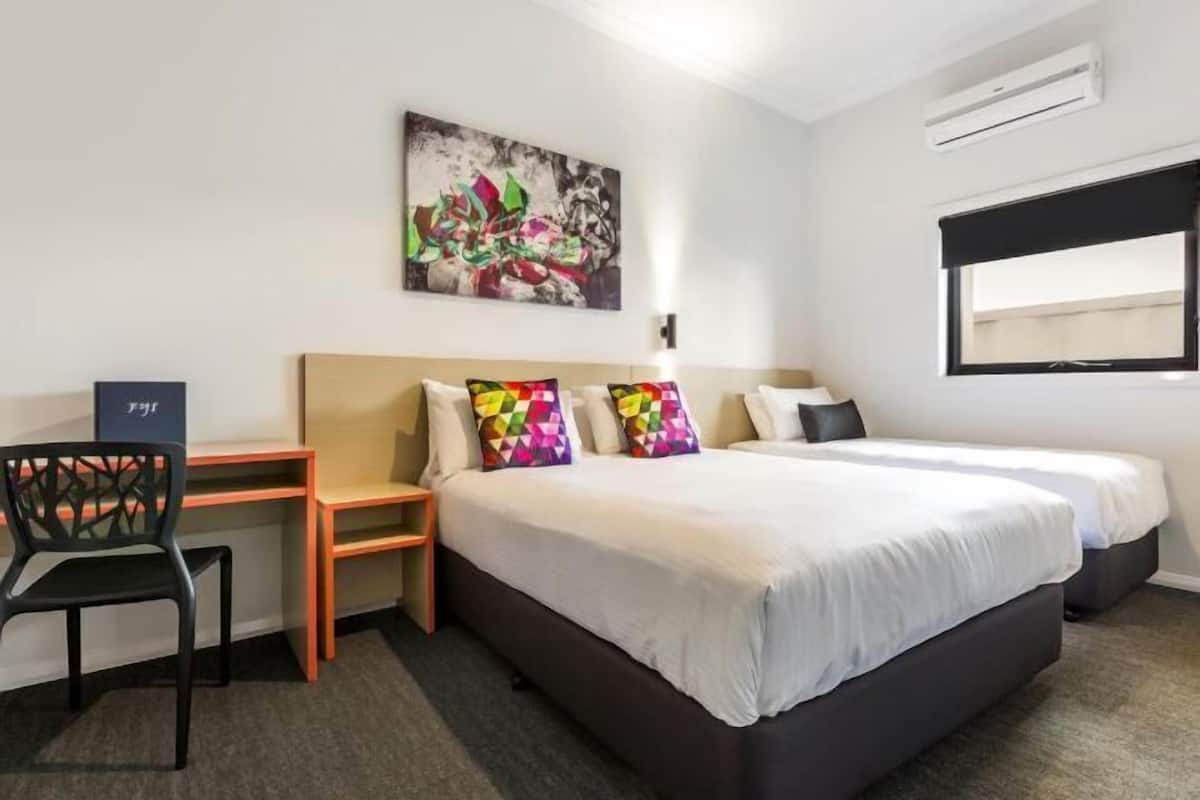 Desk, iron/ironing board, WiFi (free), bed sheets