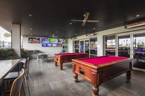 Billards