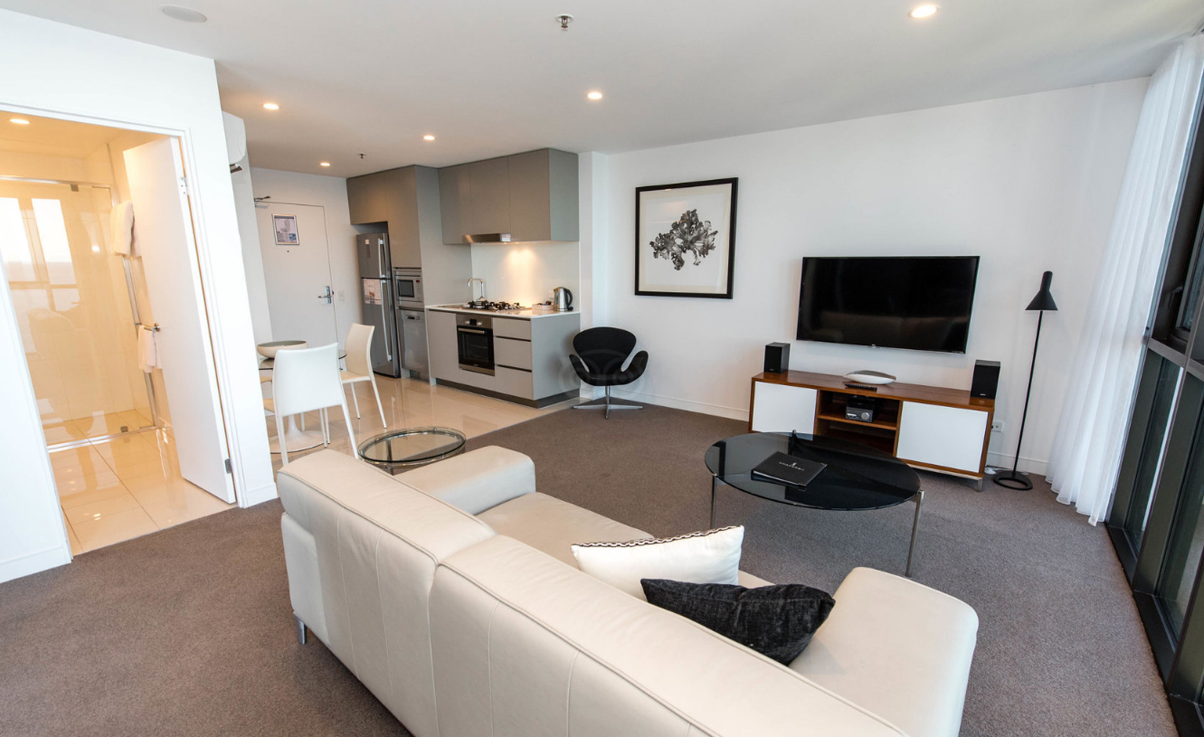 Rhapsody Resort — image 11