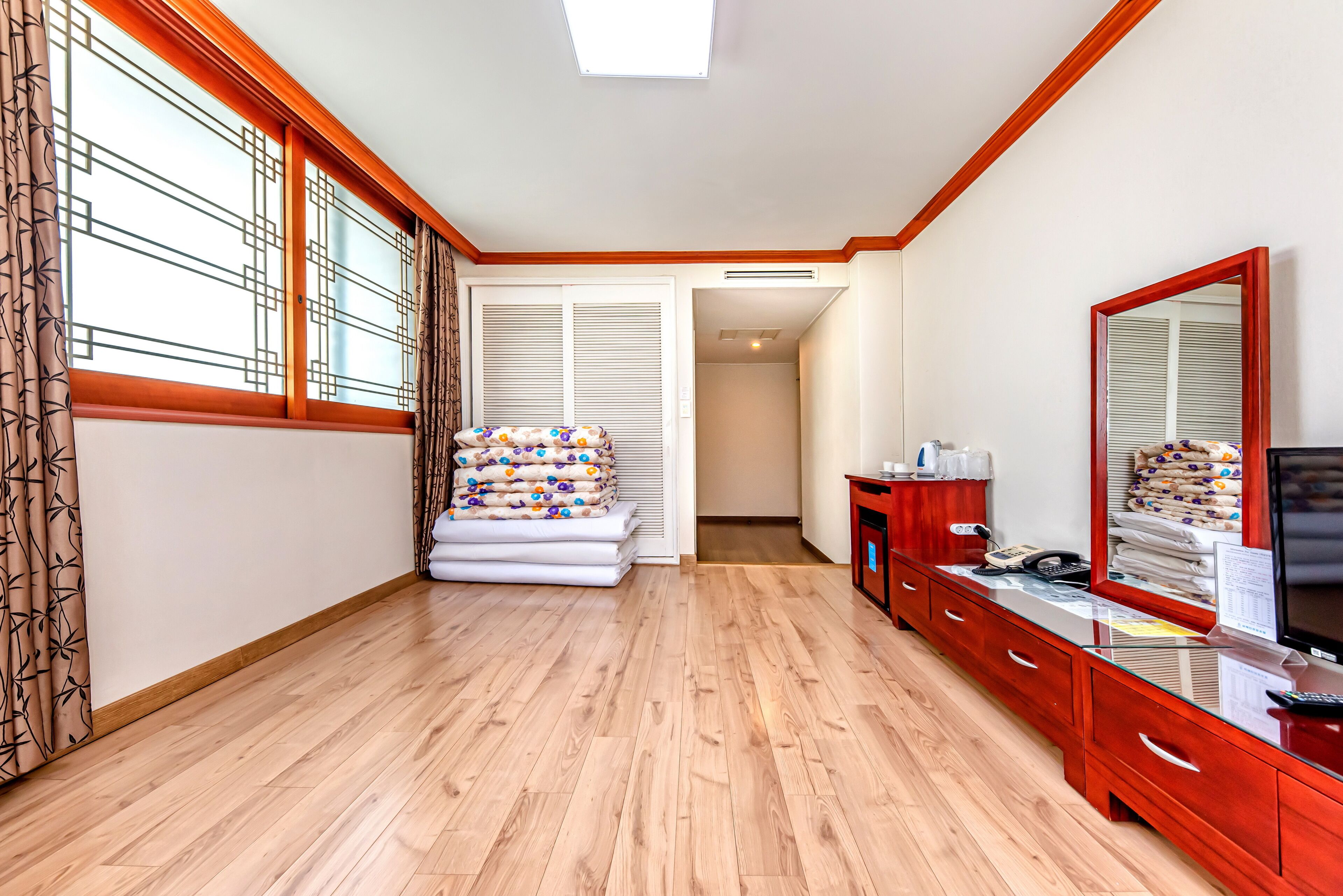 basic room (ondol) | premium bedding, blackout curtains, free wifi, bed sheets