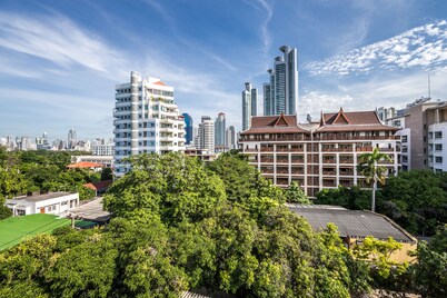 Like Sukhumvit 22