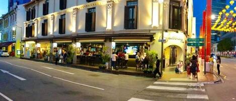 Fachada de la propiedad